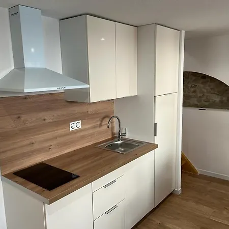 Du 5 Au 7 - Le 7 アパート